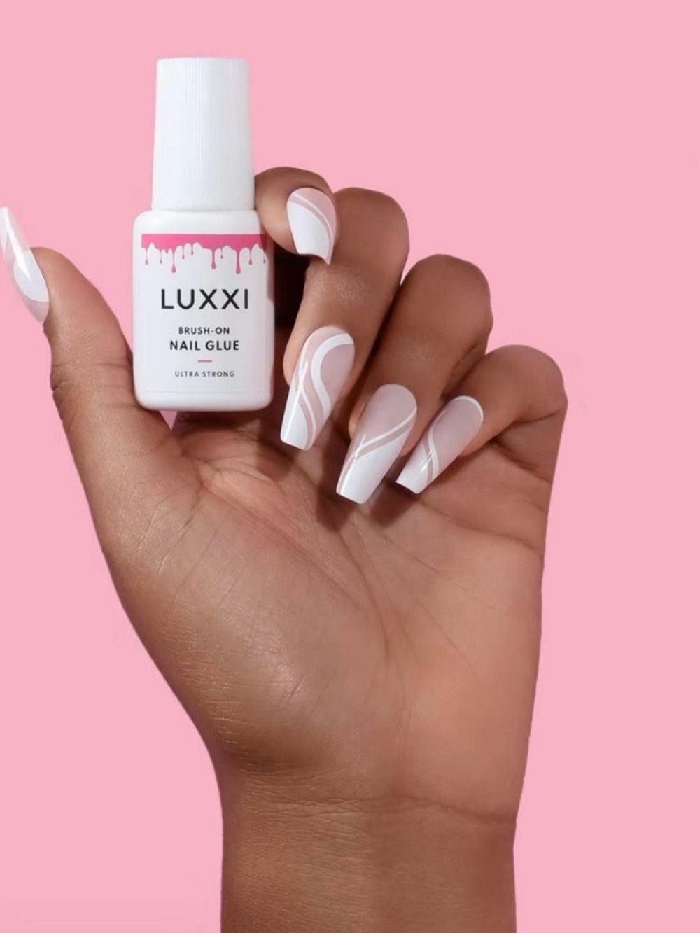 Luxxi Brush-On Nail Glue — White